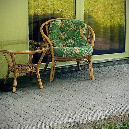 Westfalenpark With Terrace Apartment